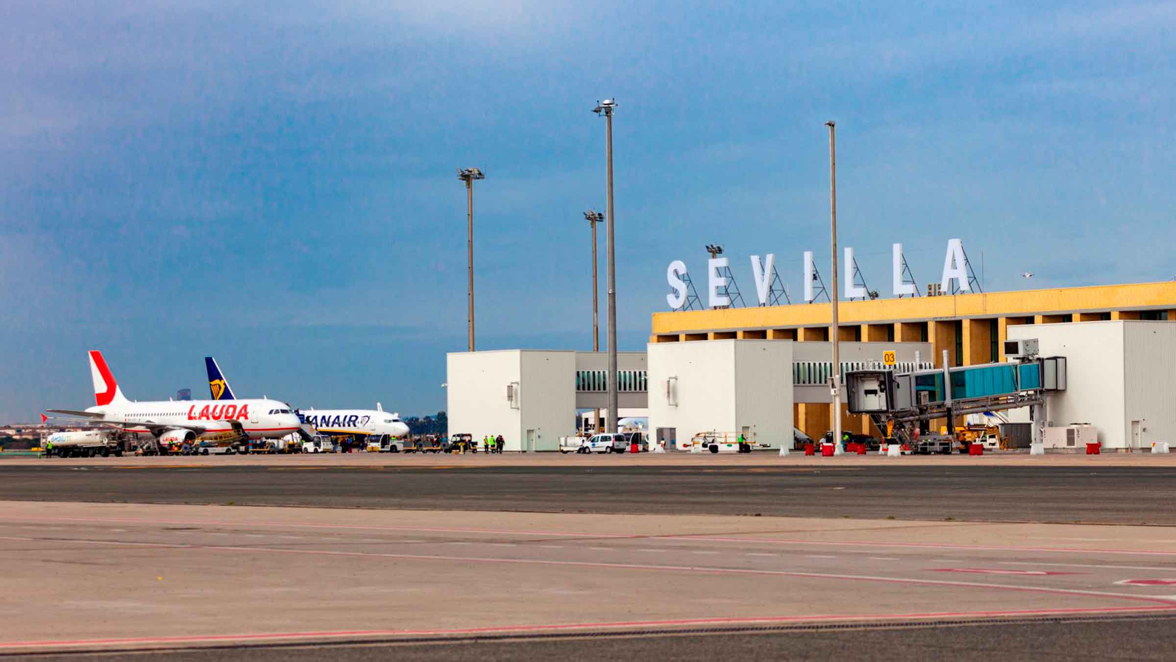 Aeroporto de Sevilha funciona