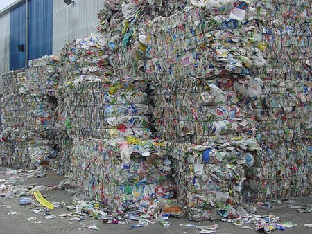 El reciclaje es una actividad que cada día se toma más en serio.