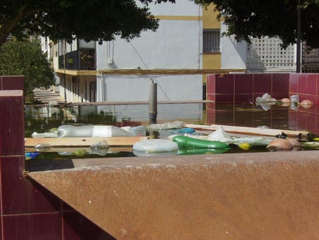 Estado de las instalaciones deportivas de la barriada de La Paz