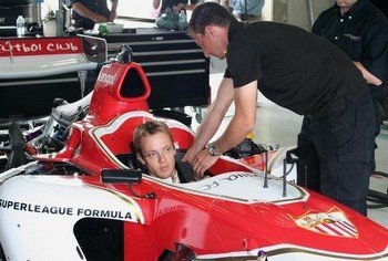 Los mayores éxitos automovilísticos de Bourda los ha cosehado en la Champ Car Norteamericana