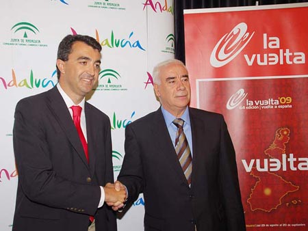 Javier Guillén aseguró que la Vuelta a España 2010 contará con 3 o 4 etapas en Andalucía