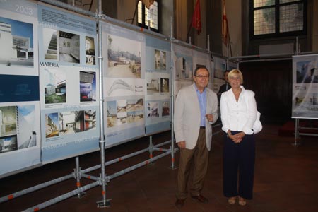 La consul honoraria de España en Florencia, María Isabel Velloso, estuvo presente en el acto de clausura de la muestra