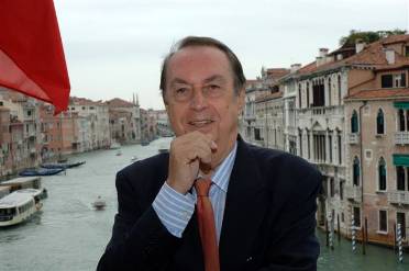 Maurizio Scaparro es uno de los directores eurpeos más prestigiosos y responsable de la Bienal de Teatro de Venecia