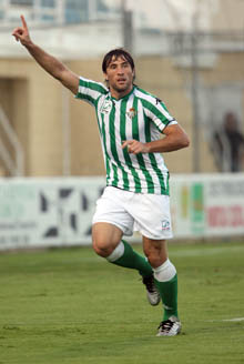 Dos goles del argentino favorecieron la victoria del Real Betis sobre el Albacete por 1-3 en tierras manchegas