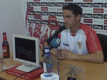 Jiménez dará la lista de convocados a lo largo del día/SevillaFC