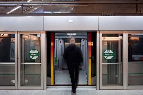 Aguilar destacó la inversión de la Junta en las redes de metro en Sevilla, Málaga y Granada