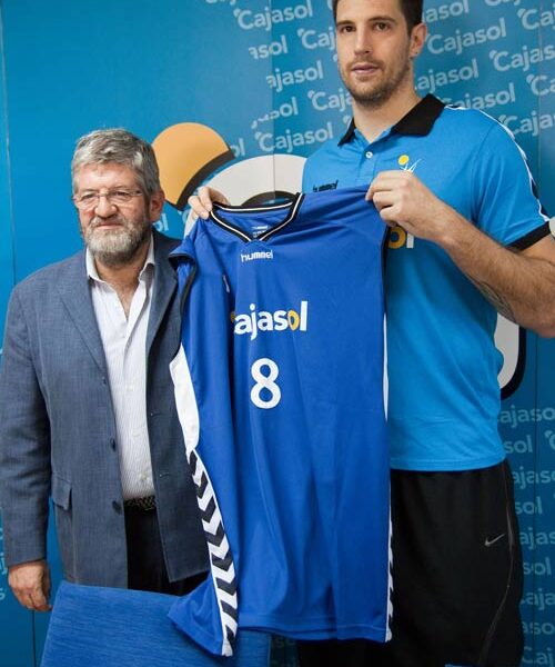 Asselin, en su presentación ofcial con el Cajasol