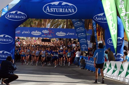 En la Carrera de la Mujer, participan muhas madres acompañadas del carrito con su bebé, por lo que es un evento lúdico y festivo