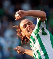 Sergio García adelantó al Betis tras un pase de Capi y recortar al guardameta Jorquera