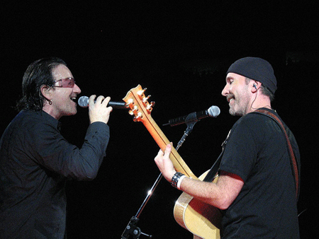 U2 en concierto / Phil Romans
