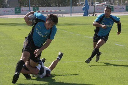 El Cajasol Rugby no pudo defender el liderato con victoria