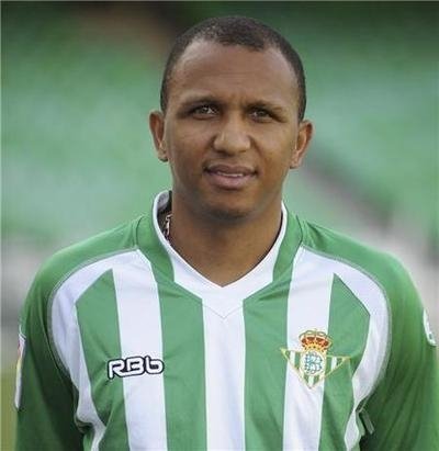 El turco-brasileño que reapareció en Elche, tendrá que seguir trabajando para ayudar al equipo