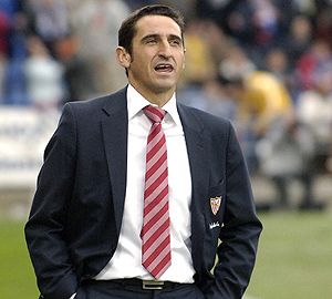 El técnico sevillista cree que en el 2010 puede pasar cualquier cosa/FutbolSevilla