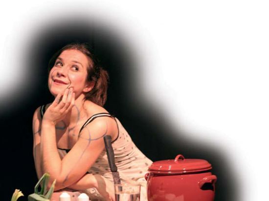 'Mejorcita de lo mío' está interpretada en solitario por Pilar Gómez