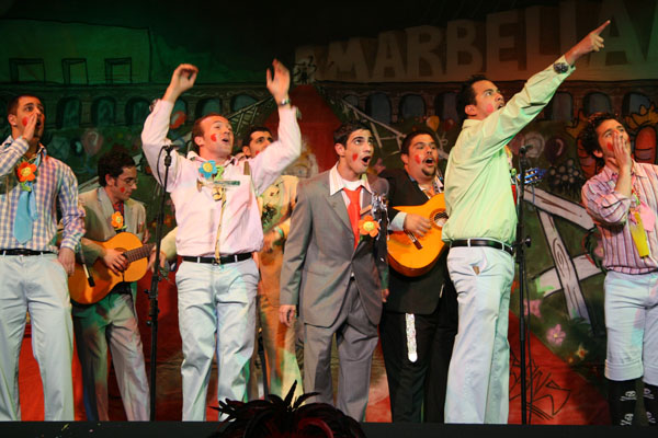 Uno de las agrupaciones finalistas del concurso de alcalá en pasadas ediciones