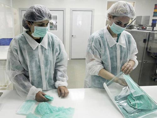 Cada día se atienden en las maternidades de los hospitales públicos andaluces una media de 204 nacimientos.