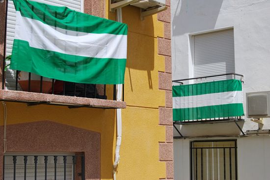 Los municipios andaluces celebran hoy los 30 años de autonomía andaluza