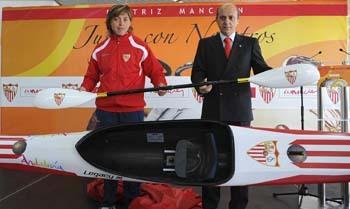 La piragüista sevillana podrá defender los colores del club en sus competiciones/Sevilla FC