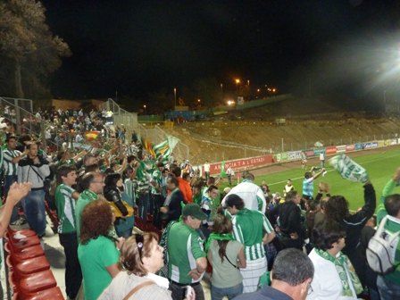 La afición necesita un delantero y se está negociando para conseguirlo