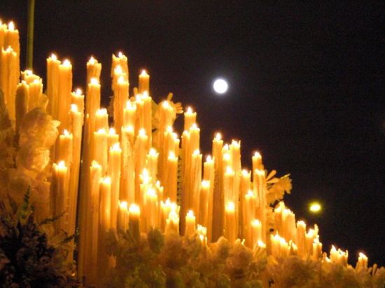 Candelería de la Virgen de la Sed/Pasión en Sevilla