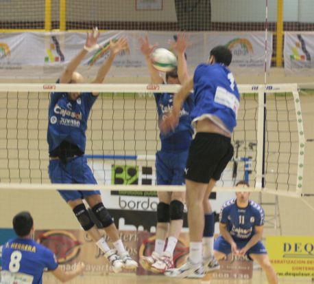 El Cajasol Voly ascendió a la Superliga tras casi 20 años/SA