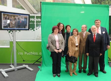 El presidente de la Diputación, Fernando Rodríguez Villalobos, ha inaugurado estas jornadas junto a otras personalidades políticas. /SA