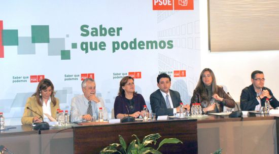 El presidente Griñán, en la última Comisión Ejecutiva Regional celebrada ayer