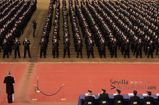 Los nuevos efectivos del Cuerpo Nacional de Policía durante la jura de sus cargos el pasado 26 de febrero en Ávila / Juan C. Romero