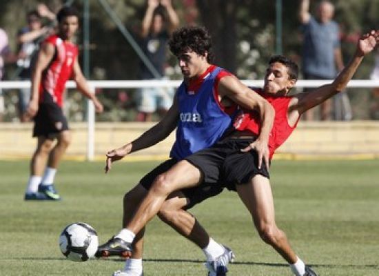 Perotti y Navas en un entrenamiento del primer equipo/SevillaFC