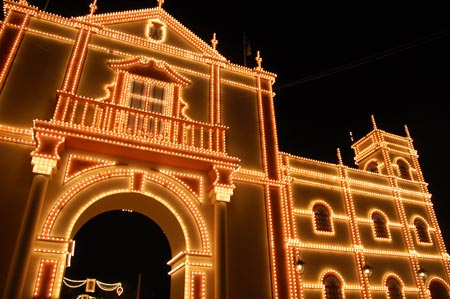 A principios del siglo XX la portada de la Feria se levantaba en los Cuatro Cantillos/SA.