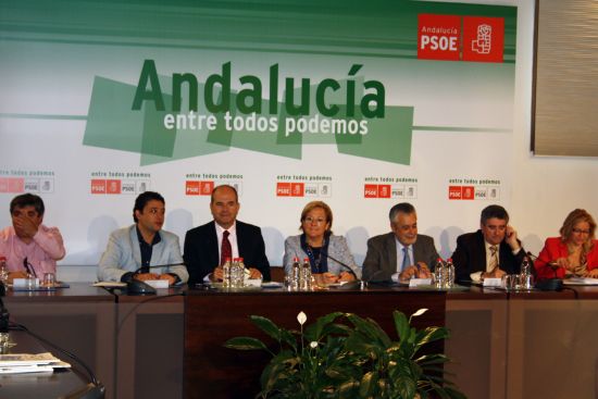 De esta foto, es decir, de la CER, caerán Pizarro y Chaves