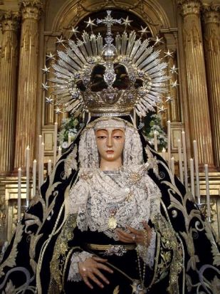 La Virgen de la Soledad, patrona y alcaldesa perpetua de Cantillana, es anónima y data de mediados del siglo XVI/Hermandad de la Soledad