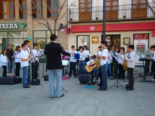 Los alumnos del conservatorio de Utrera darán un concierto el lunes a las puertas de la Delegación provincial de Educación en Sevilla/SA