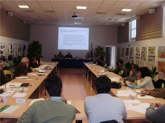 El equipo de trabajo se ha reunido en tres ocasiones