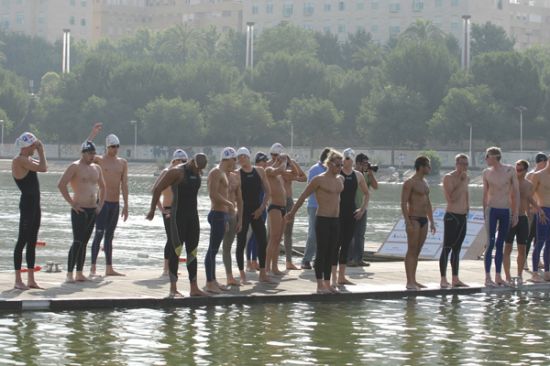 nadadores-sevilla-y-su-rio-09