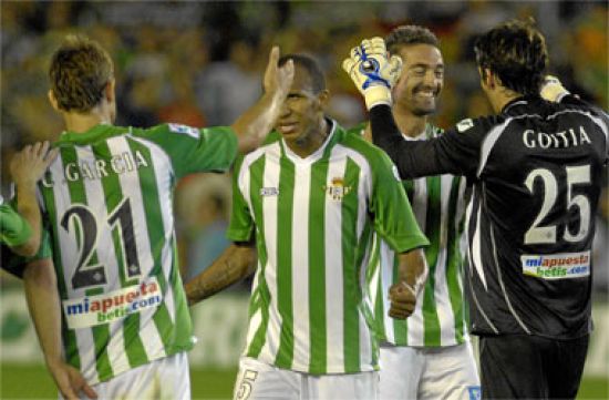 El gol de Juanma llegó en el minuto 94/realbetis