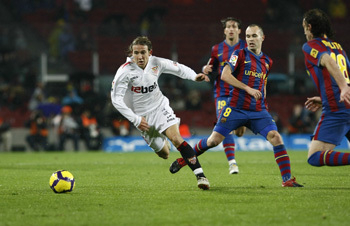 Imagen de un enfrentamiento entre ambos equipos durante esta temporada/SevillaFC