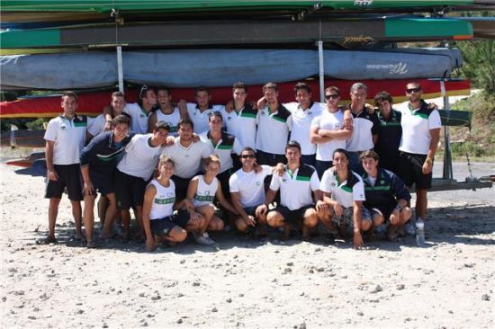 Componentes del equipo Náutico Sevilla de Piragüismo / SA