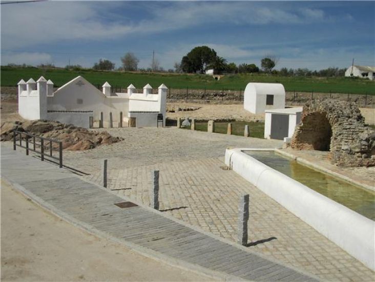 La popular Fuente de los Caños cumple 400 años