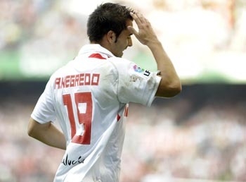 Negredo jugará el sábado frente a sus ex-compañeros del Almería/SevillaFC