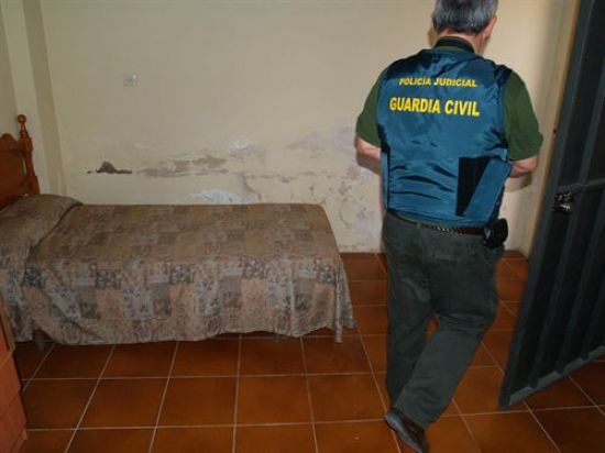 La Guardia Civil constató la ilegalidad de la residencia