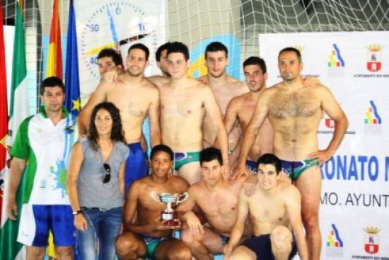 cw-doshermanas-masculino