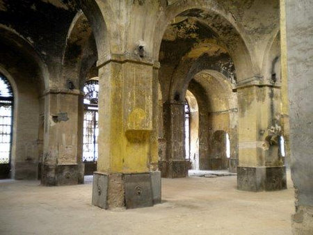 interior-fabrica-artilleria