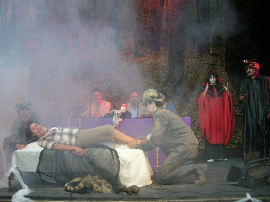 La presentación de la VIII Noche del Terror estuvo cargada de miedo