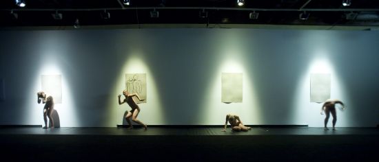 De los tres encargos realizados en la edición pasada, dos se estrenan en esta edición, las propuestas de Bárbara Sánchez y Roberto Martínez y de la Cía. Manuela Nogales./ Luis Castilla