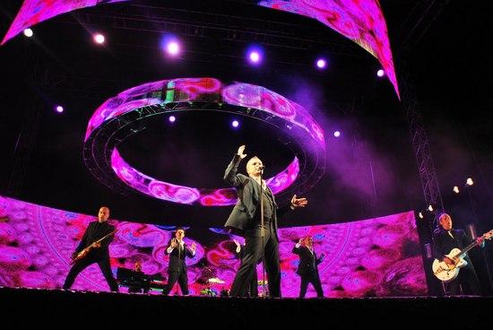 Bosé hizo las delicias de fans de toda la vida y de nuevas generaciones