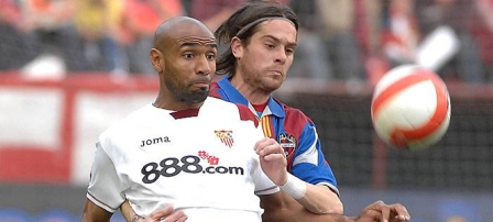 Imagen de un enfrentamiento entre ambos equipos hace algunos años/ElSevilla.com