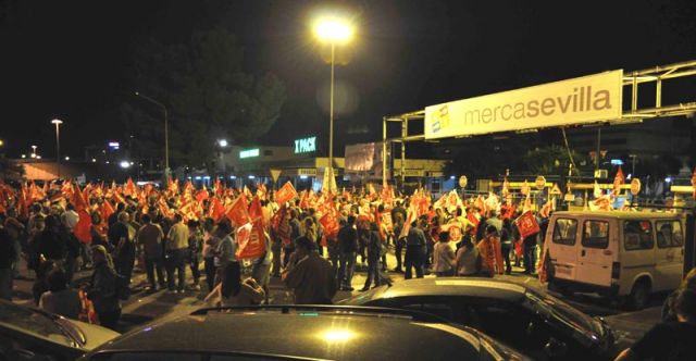 Imagen de Mercasevilla a esta hora/Sinfuturo