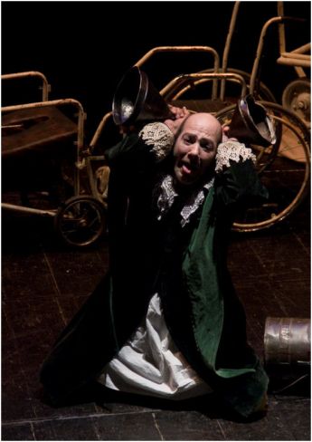 Representación de 'Futuros Difuntos'/lazaranda.net