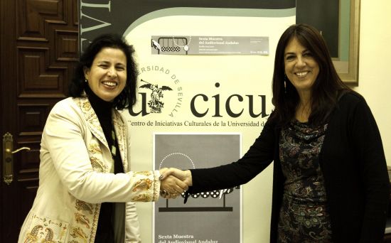 La directora de AVA, May Silva Ortega, y la directora del Cicus, Concepción Fernández Martínez.